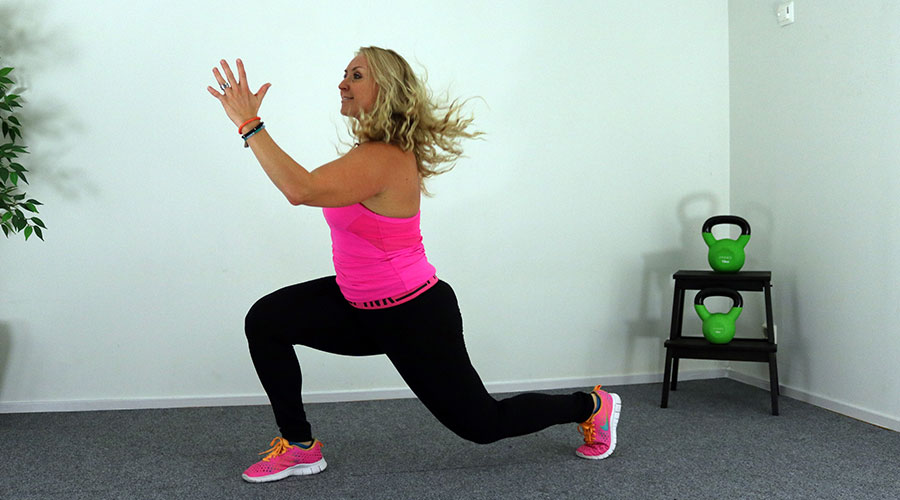 Vatsa- ja pakaratreeni 2